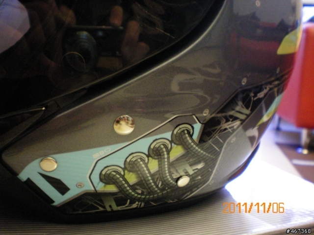 開箱--ZEUS ZS-609 I10