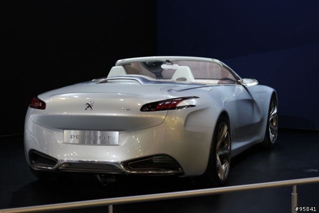 2011 杜拜國際車展