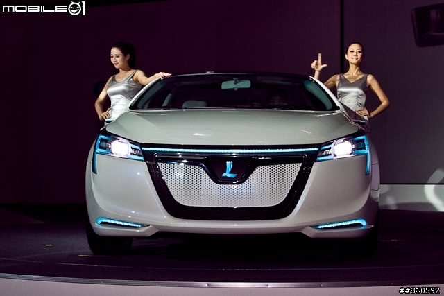 這一款HONDA  11/10  釋出的概念車圖, 怎麼好像某台車