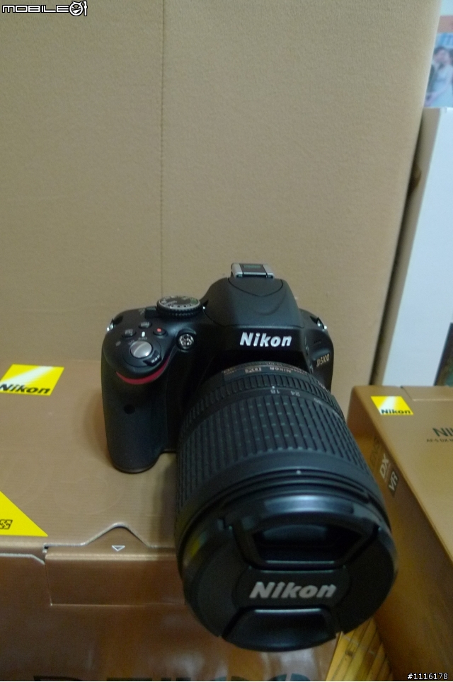 等待已久的Nikon D5100 +AF-S 18-105mm f/3.5-5.6G VR ED DX鏡頭 超短開箱文