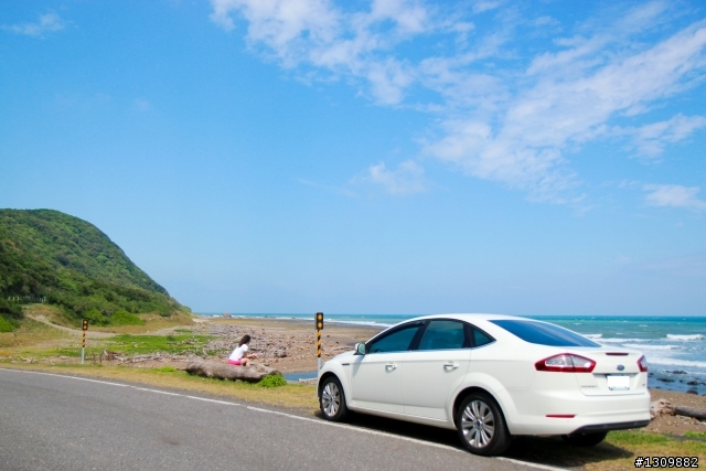 ~硬是要開箱的MONDEO TDCI 白豪莽~