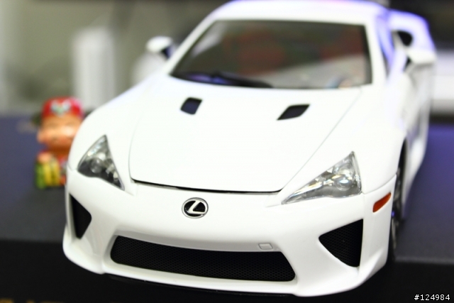 11月份交車好禮, LFA AUTOart 模型車