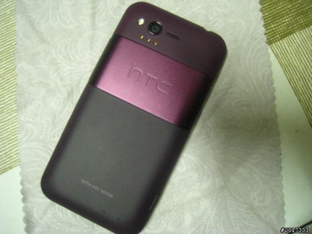 HTC  Rhyme胭紫紅入手囉~