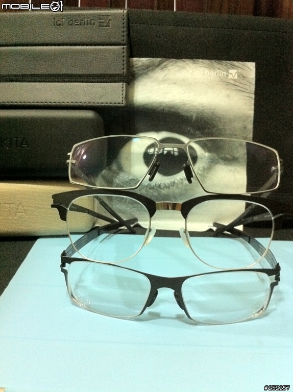 [醇圖片分享] 德國薄鋼的2兄弟們見面了 (ic! berlin + Mykita) ^_^