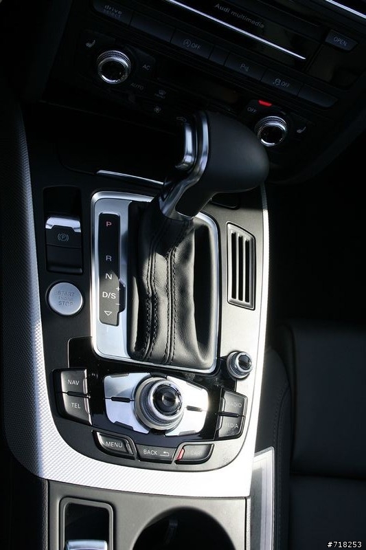 New Audi  a5 實車照