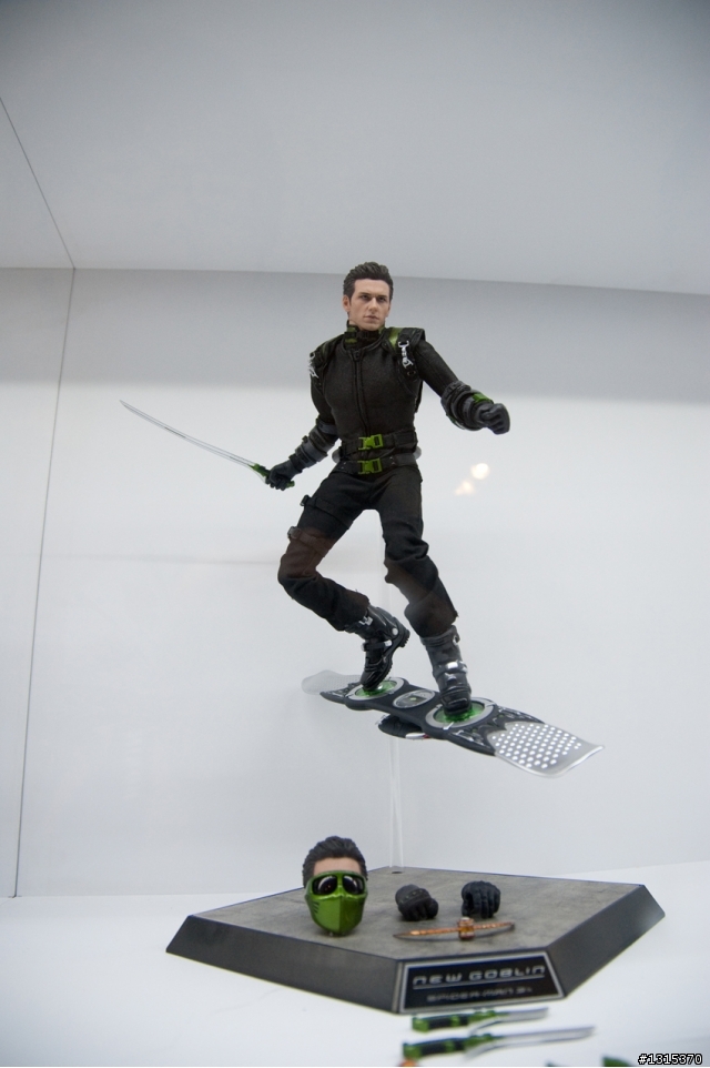 [DX06 特別版 開箱] +  HOT TOYS 台中展