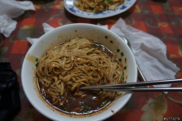 頭城麻醬麵+蛤蜊湯~!!