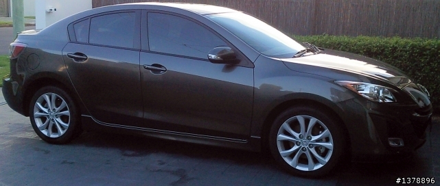 2011 Mazda 3 車身與輪胎之間高度問題