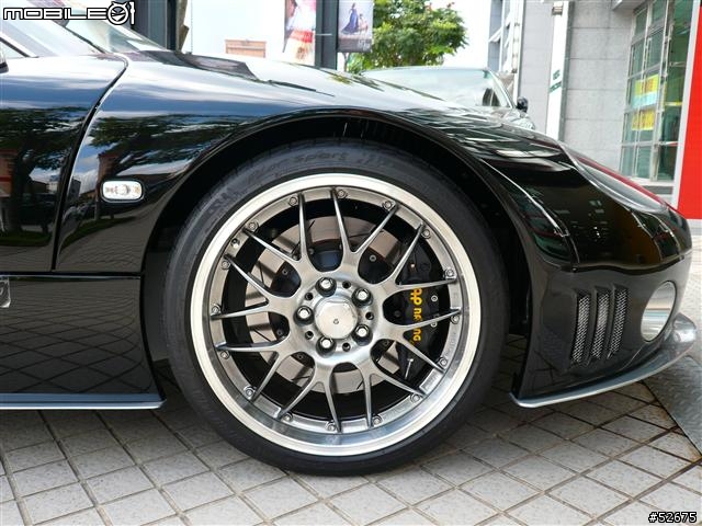 稀有度暴表的超跑 Spyker C8 Laviolette 出沒