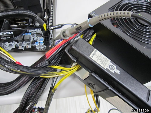[破解改裝]-史上最強430W穩跑 2張GTX580 SLI