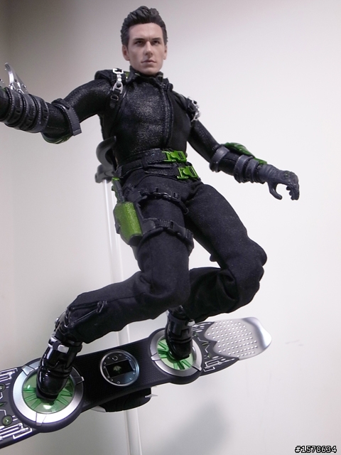Hot toys 綠惡魔二世(圖多)