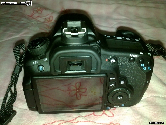 終於入手60D(開箱文)