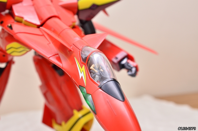 YAMATO新的VF-19改