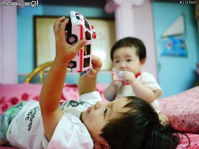 20mm F1.7跟O家的45mm F1.8的抉擇
