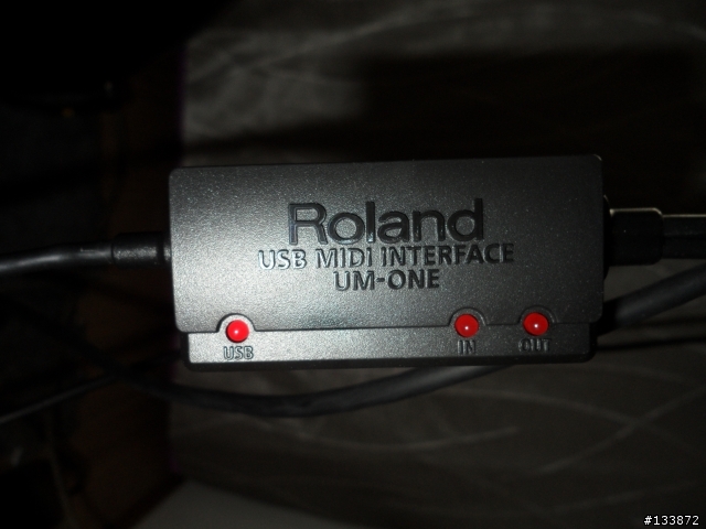 [開箱文]分享我的鼓房~Roland V-Drums+Friend Jam+Drum Tutor