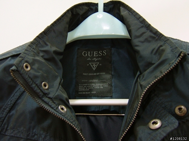 開箱：GUESS JEANS 深藍色立領騎士外套