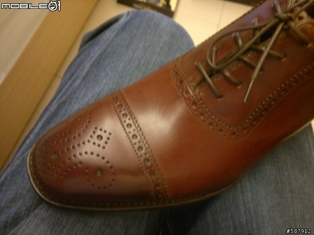 [開箱] Loake Strand雕花皮鞋 及 Timberland 70521