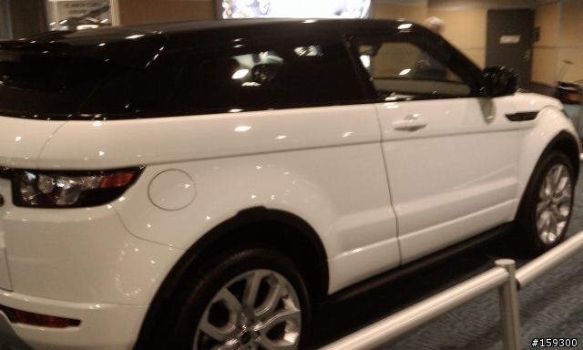 驚見 Range Rover Evoque in Vancouver Airport