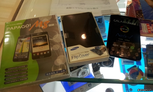 2011/11/11預購到手！Galaxy Note現拿現拆現場開箱！