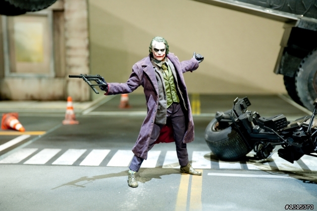 [DX06 特別版 開箱] +  HOT TOYS 台中展