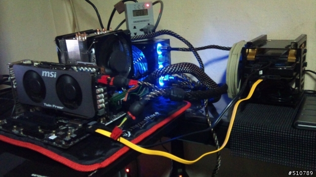 (純開箱) 升級囉! 華擎 Z68 Extreme3 Gen3 與 I7 2600K(水冷機完成囉!)