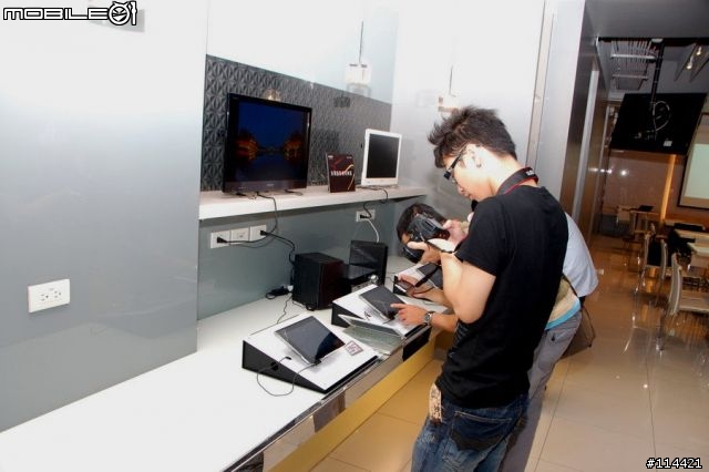 【體驗】超乎想像，科技整合的 SONY Tablet S 好用好拿 台北體驗會實錄