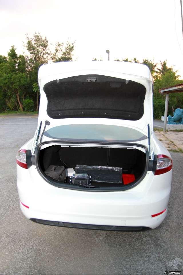 ~硬是要開箱的MONDEO TDCI 白豪莽~