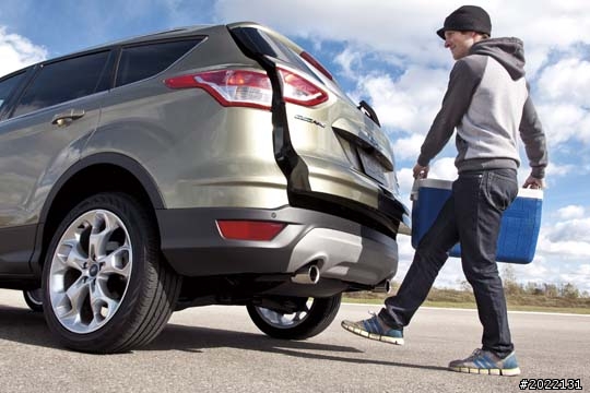 2013 Escape 上市時間?(附官方圖)