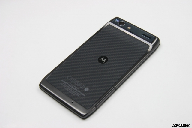 Razr XT910 銷魂薄 刀鋒最速開箱文