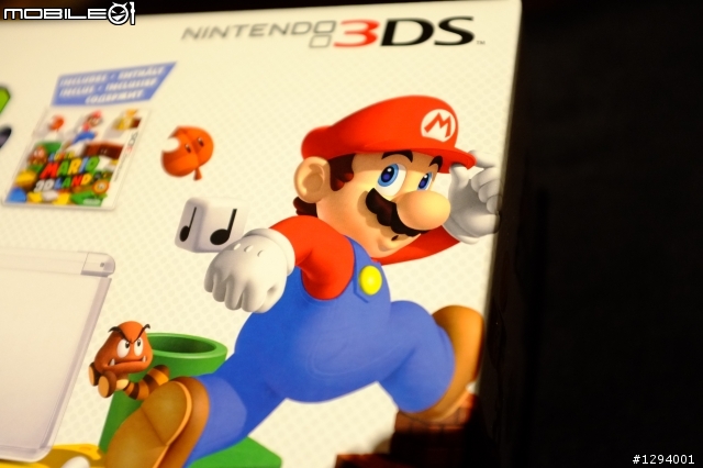 大家好~不專業開箱N3DS!(Mario白色限定版)