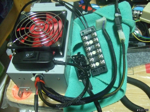 (分享兼開箱..更新完成篇)打造自己的水冷電腦之過程..圖多文長.