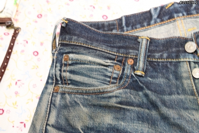 [分享] Evisu no.2 Lot 2000 養褲2年3個月