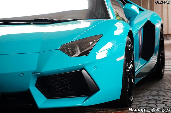 絕美驚豔，Lamborghini Aventador LP700-4
