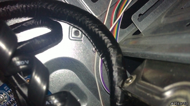 『ＤＩＹ』哪個高手看得出來這是哪顆電源供應器！？