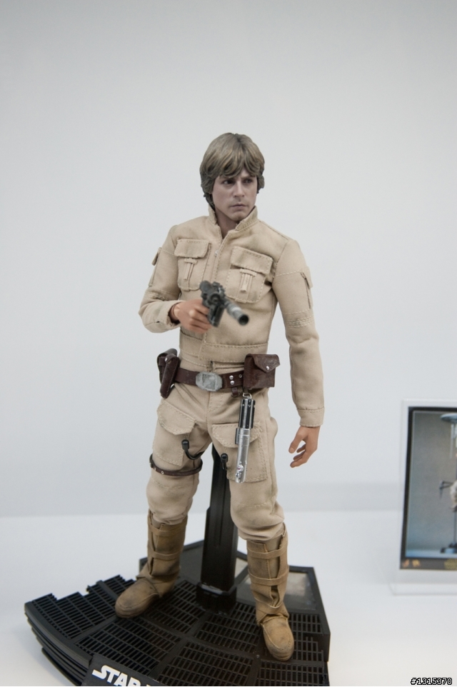 [DX06 特別版 開箱] +  HOT TOYS 台中展