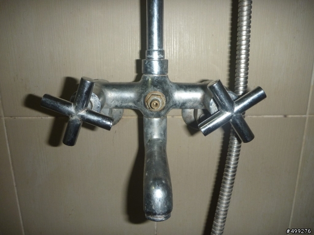 下出水的水龍頭可加裝蓮蓬頭嗎？