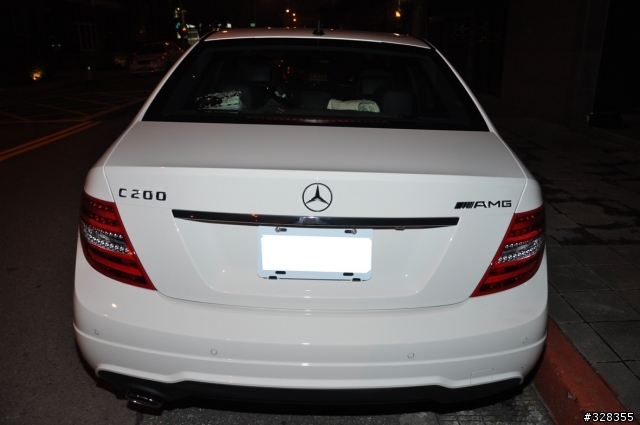 Mercedes Benz C200 2012年式 白色 不專業開箱文