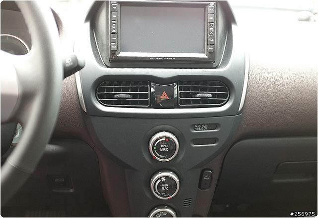 全球首輛量販電動車MITSUBISHI i-MiEV mobile01網友試乘會