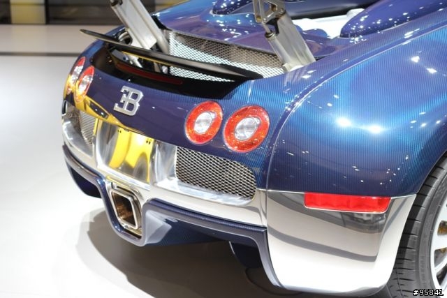 2011 杜拜國際車展