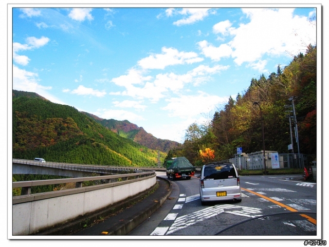 [SKYWAVE TYPE-S]奥秩父中津峡紅葉之旅