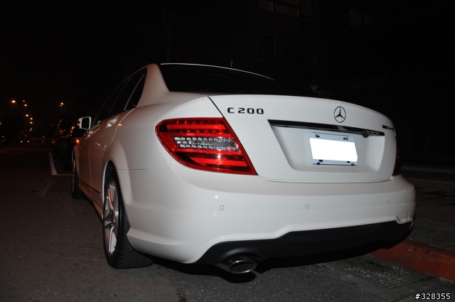 Mercedes Benz C200 2012年式 白色 不專業開箱文