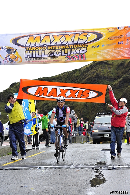 2011 MAXXIS太魯閣國際登山賽 照片沒幾張 加減看