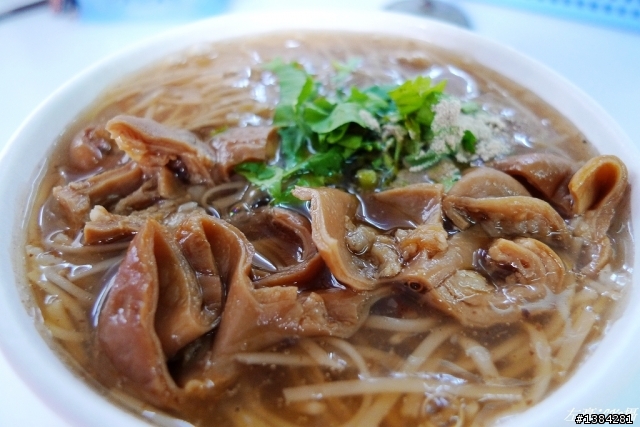 [景點] 鹿港王大腸蚵仔麵線 (崇德路與華夏路口)