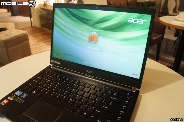 Acer TravelMate 8481G 打造 Hybrid 工作型態!
