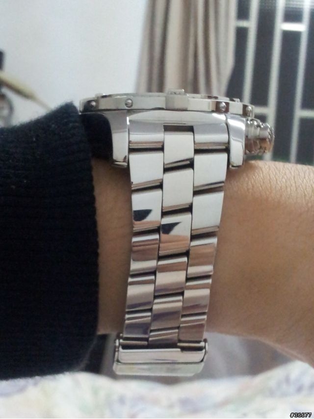 [開箱] Breitling Super Avenger 百年靈 超級復仇者 (圖多請見諒)
