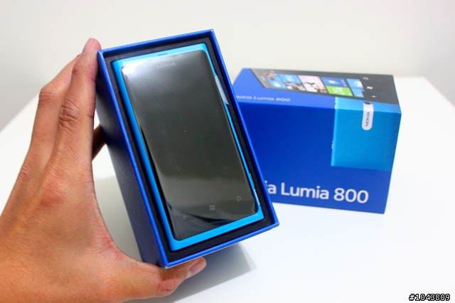 歡迎回來！Nokia Lumia 800 開箱文！