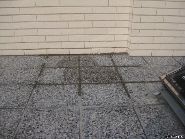 新屋,頂樓就積水=>已解決