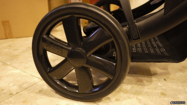 給我準備出生的女兒 聖誕節的禮物 BRITAX SMART 推車  開箱分享