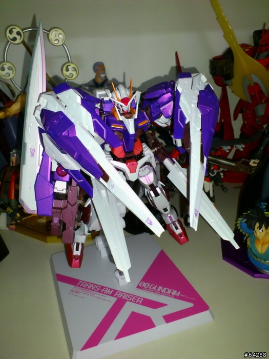 [分享]2011 魂會場 日版超合金鋼彈七劍 GN-0000 7S 電鍍版 金屬色