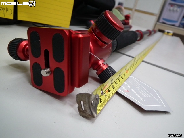 [分享] Kingjue CC-258 勁捷 四節 碳纖維 彩色腳架